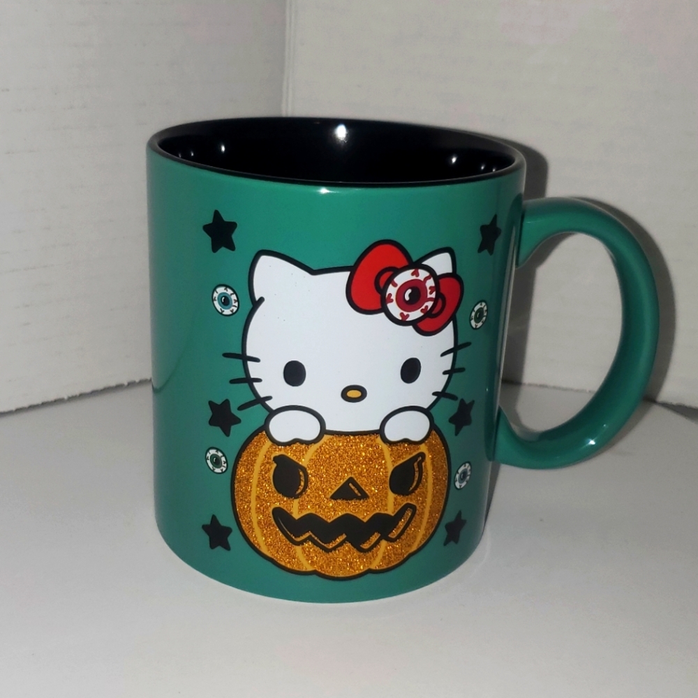Hello Kitty Halloween Mug with pumpkin